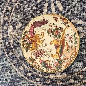 Royal Crown Derby Olde Avesbury plate and creamer set English Bone china